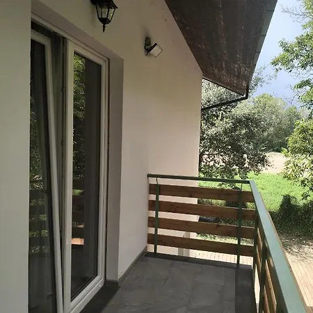 Terrapia Farm stay *